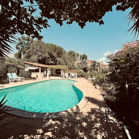 Villa Entre Vigne Et *